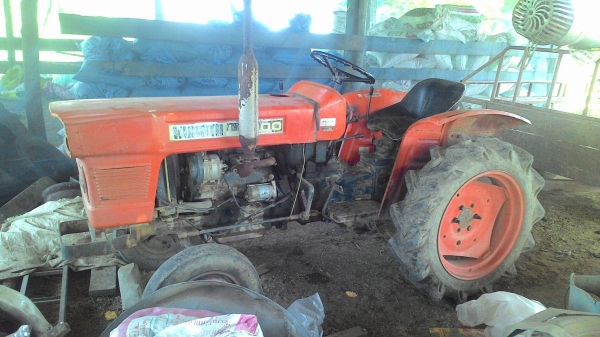 คูโบต้าL2000สภาพดีซื้อไปใช้งานใด้เลยคับท่านใดหาใช้0943391142คับ