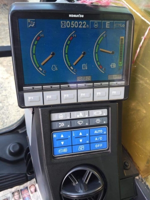 ขาย 1,680,000 KOMATSU pc 160-8 LC รถใช้งานน้อย 5,022 ชม. เอกสารใบแจ้งจำหน่าย เครื่อง ปั๊ม ดี ช่วงล่างเต็ม แอร์เย็นเพลงเพาะ รถอยู่ ปทุมธานี 090-772-3710 000-772-3708