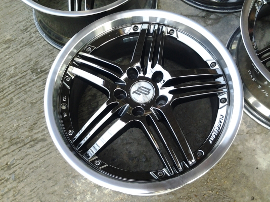 แม็กขอบ18   5รู114  สีแบรคโครม