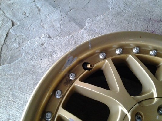 แม็กขอบ15   4รู100/114