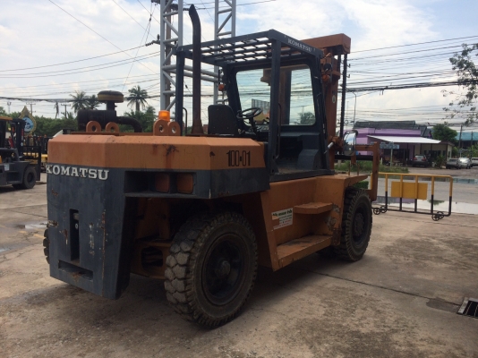 รถฟอร์คลิฟต์ 10 ตัน