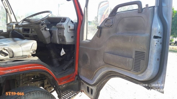 ขายด่วน รถบรรทุก 6 ล้อ ISUZU NQR 120 แรง ปี43 หัวคัซซี สภาพสวยพพร้อมใช้ ราคาสุดคุ้ม ขายด่วน รถบรรทุก 6 ล้อ ISUZU NQR 120 แรง ปี43 หัวคัซซี สภาพสวยพพร้อมใช้ ราคาสุดคุ้ม