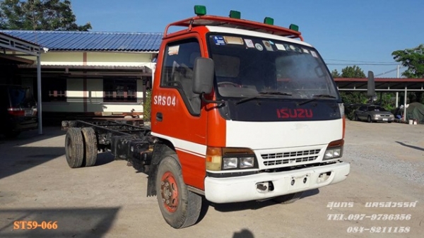ขายด่วน รถบรรทุก 6 ล้อ ISUZU NQR  120 แรง ปี43 หัวคัซซี สภาพสวยพพร้อมใช้ ราคาสุดคุ้ม