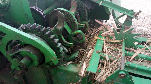 รถอัดฟาง พร้อมใช้ 120,000 ต่อรองได้ 087-1118130