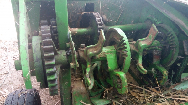 รถอัดฟาง พร้อมใช้ 120,000 ต่อรองได้ 087-1118130