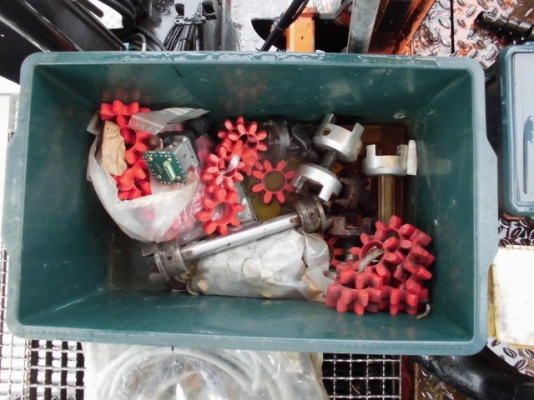 รถปูยาง Demag / Dynapac รุ่น DF115P ปี 2005 เครื่อง DEUTZ หม้อน้ำ นำเข้าจากญี่ปุ่น ถึงไทยเร็ว ๆ นี้ครับ รถปูยาง Demag / Dynapac รุ่น DF115P ปี 2005 เครื่อง DEUTZ หม้อน้ำ นำเข้าจากญี่ปุ่น ถึงไทยเร็ว ๆ นี้ครับ