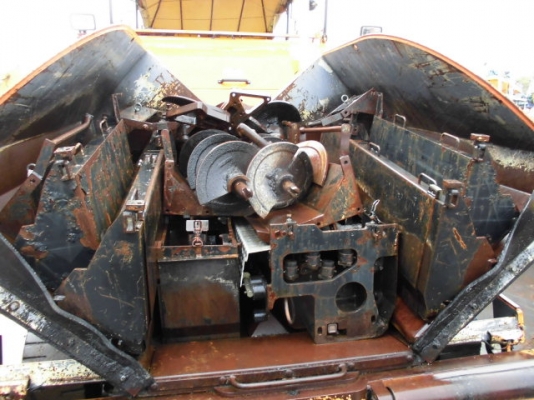 รถปูยาง Demag / Dynapac รุ่น DF115P ปี 2005 เครื่อง DEUTZ หม้อน้ำ นำเข้าจากญี่ปุ่น ถึงไทยเร็ว ๆ นี้ครับ รถปูยาง Demag / Dynapac รุ่น DF115P ปี 2005 เครื่อง DEUTZ หม้อน้ำ นำเข้าจากญี่ปุ่น ถึงไทยเร็ว ๆ นี้ครับ