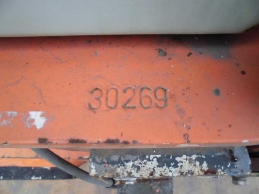 รถปูยาง Demag / Dynapac รุ่น DF115P ปี 2005 เครื่อง DEUTZ หม้อน้ำ นำเข้าจากญี่ปุ่น ถึงไทยเร็ว ๆ นี้ครับ รถปูยาง Demag / Dynapac รุ่น DF115P ปี 2005 เครื่อง DEUTZ หม้อน้ำ นำเข้าจากญี่ปุ่น ถึงไทยเร็ว ๆ นี้ครับ