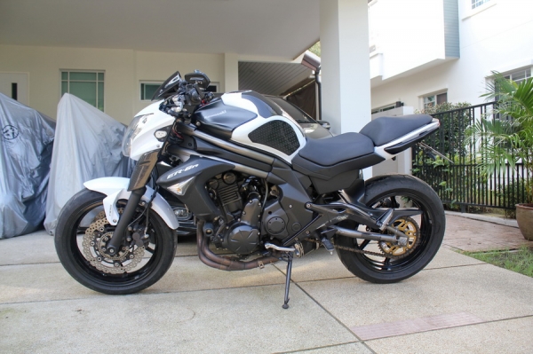 Er6n 149,000-ราคาเงินสดด่วนๆ รถสวยพร้อมของแต่ง จัดไฟแนนซ์ได้ รับแลก-เปลี่ยน