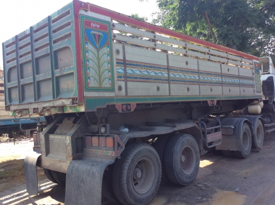 หางเซมิดั้ม2เพลายาว7.50เมตร อู่หน้าพระลานพร้อมใช้ไม่เคยล้ม