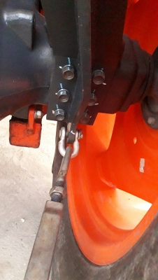 KUBOTA  L 4708 SP (4WD)  2 เพลา   สภาพใหม่สวยๆ   ชั่วโมงใช้   งานน้อย  สีเดิมทั้งคัน  พร้อมชุดใบมีดดันหน้า  ผาน4