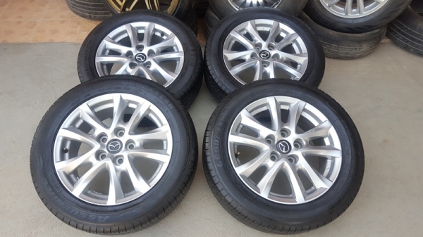 ขายล้อMAZDA 3 New 16 ยางปี15 4 ล้อ
