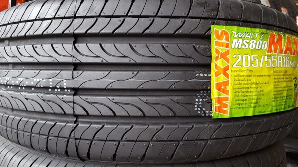 ขายล้อMAZDA 3 New 16 ยางปี15 4 ล้อ