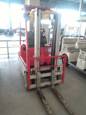 ขายโฟล์กลิฟท์ไฟฟ้า TOYOTA 3FB7 เก่านอก ราคาถูก