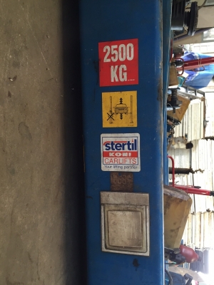 ฮ้อยยกรถ ลิฟท์ยกรถยี่ห้อ Stertil 2.5ตัน สูง3เมตร ครบชุด ของholland ฮ้อยยกรถ ลิฟท์ยกรถยี่ห้อ Stertil 2.5ตัน สูง3เมตร ครบชุด ของholland