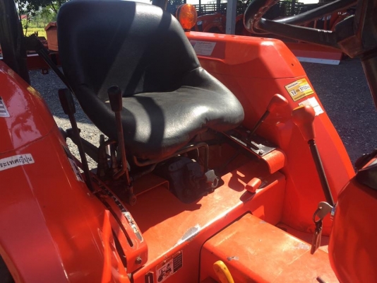 ขายรถไถคูโบต้า L3408 สวยๆ พร้อมอุปกรณ์ ดันดินหน้าและผานพรวนขายราคา 198,000 บาท สนใจโทร 0819136451 ขอดูภาพเพิ่มเติมทางline:id bow6451 #บริการจัดส่งฟรีทั่วประเทศจร้า