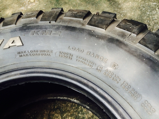 มือ2 BF Goodrich Mud-Terrain KM2 285 75 16 มือ2 BF Goodrich Mud-Terrain KM2 285 75 16