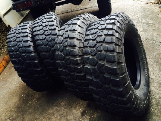 มือ2 BF Goodrich Mud-Terrain KM2 285 75 16 มือ2 BF Goodrich Mud-Terrain KM2 285 75 16