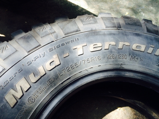 มือ2 BF Goodrich Mud-Terrain KM2 285 75 16 มือ2 BF Goodrich Mud-Terrain KM2 285 75 16