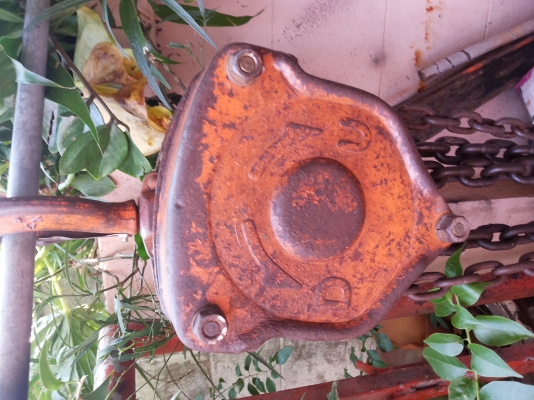 รอกชักยี่ห้อ VETALขนาด 2ตัน