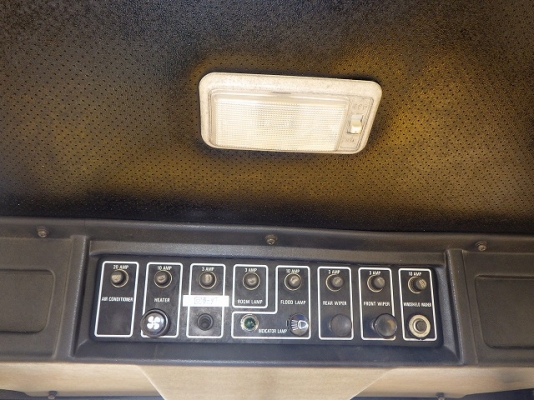 ขายรถตัก TCM 835-2