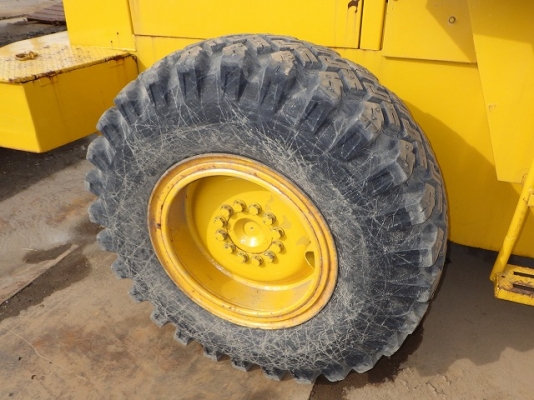 ขายรถตัก TCM 835-2