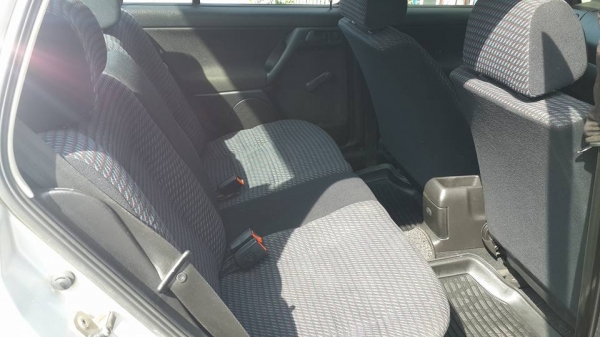 ขายรถบ้านเดิม สวยกริ๊บ VOLKSWAKEN VENTO 1.6 ปี 96