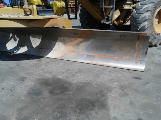 รถเกรด CATERPILLAR รุ่น143 H รถเกรด CATERPILLAR รุ่น143 H