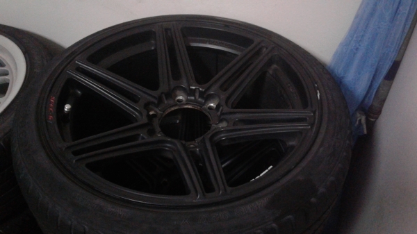 ขายแม็กเลนโซขอบ 18 นิ้ว