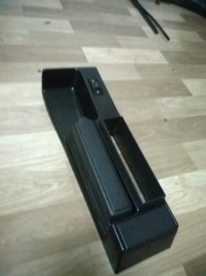 ขายชุดคอนโซนเบรคมือ e30 ของครบตามรูป สภาพokไม่แตกหัก ราคา900 โทร0924462525โส กทม