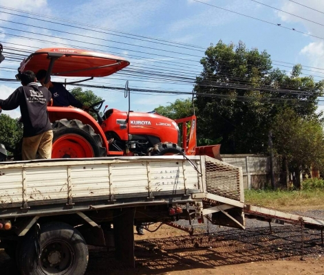 ปัญญาแทรคเตอร์..จัดมาให้ครับ ด่วน!!!คูโบต้า L3608พร้อมใบมีดคานล่างFD163 สภาพเดิมๆพร้อมใช้