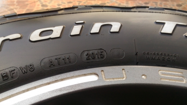 ขายล้อ weld พร้อมยาง bf ko2 265/75/16 ปี 15