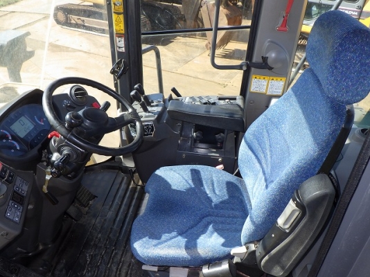 รถตัก TCM / Hitachi ZW310-A ปี 2010 (ขนาดเท่ากับ CAT 966H) นำเข้าจากญีปุ่น