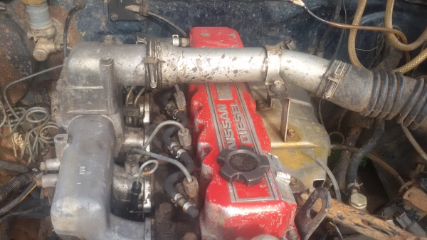 ขายด่วนเครื่องเกียร์NISSAN ฝาแดงเครื่องเกียร์พร้อมใช้