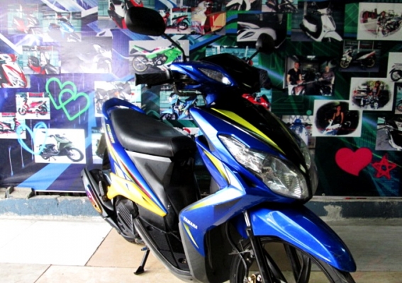 mio125 RR สีนํ้าเงินเหลือง ล้อแมกซ์ เครื่องเดิมๆ ระบบคาบูร์ แถม 3 รายการ 15900