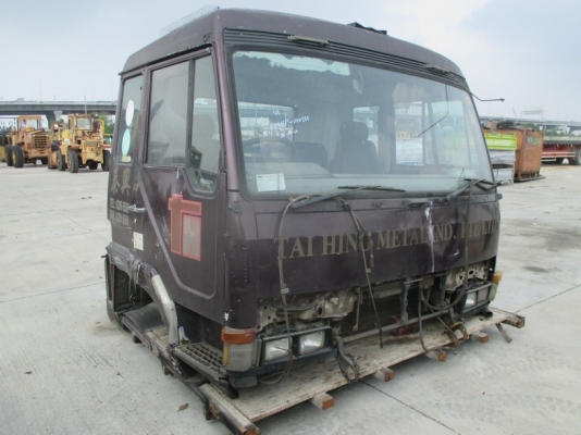 ขายด่วน///หัวเก๋ง10ล้อ ยี่ห้อ MITSUBISHI    FV415P   ขายตามสภาพ  ราคา35,000 บาท