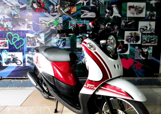Fino สีขาวแดง เกย์แยก เครื่องยนต์เดิมๆ แถม 3 รายการ 19900
