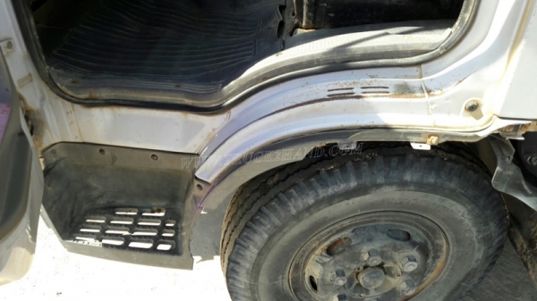 HINO 6 ล้อ FB4J 140 แรงม้า  ปีจดทะเบียน 2540