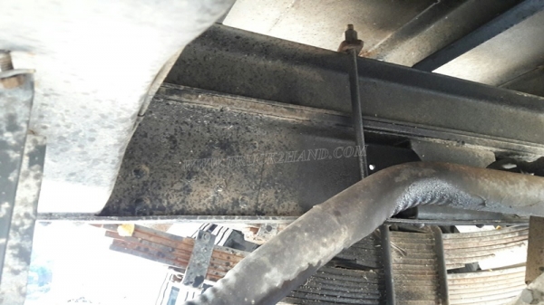 HINO 6 ล้อ FB4J 140 แรงม้า  ปีจดทะเบียน 2540