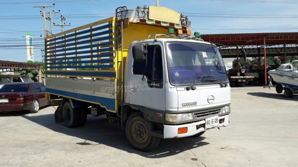 HINO 6 ล้อ FB4J 140 แรงม้า  ปีจดทะเบียน 2540