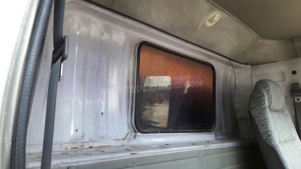 HINO 6 ล้อ FB4J 140 แรงม้า  ปีจดทะเบียน 2540