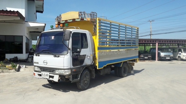 HINO 6 ล้อ FB4J 140 แรงม้า  ปีจดทะเบียน 2540