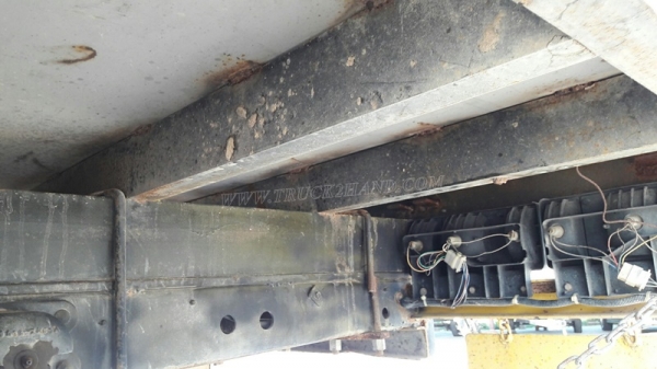 HINO 6 ล้อ FB4J 140 แรงม้า  ปีจดทะเบียน 2540