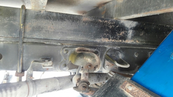 HINO 6 ล้อ FB4J 140 แรงม้า  ปีจดทะเบียน 2540