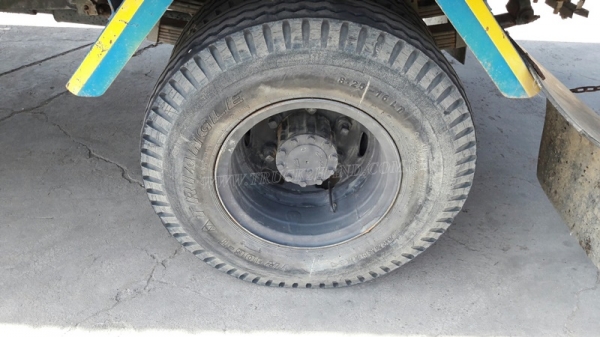 HINO 6 ล้อ FB4J 140 แรงม้า  ปีจดทะเบียน 2540