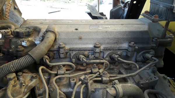 HINO 6 ล้อ FB4J 140 แรงม้า  ปีจดทะเบียน 2540