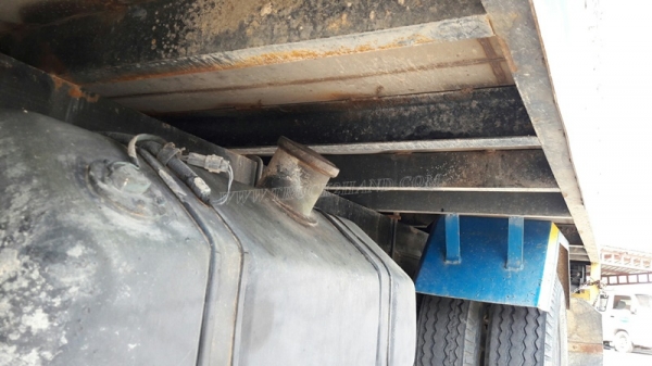 HINO 6 ล้อ FB4J 140 แรงม้า  ปีจดทะเบียน 2540