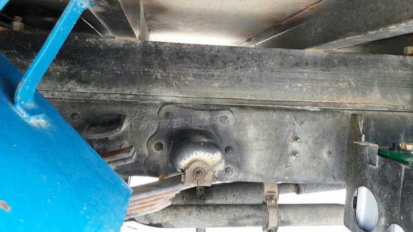 HINO 6 ล้อ FB4J 140 แรงม้า  ปีจดทะเบียน 2540