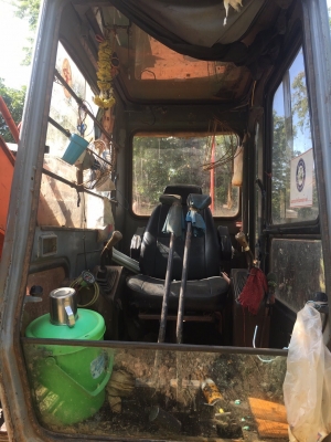 ขายด่วน Hitachi ex120-1 ขายด่วน Hitachi ex120-1