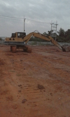 KOMATSU   120  รถตามภาพ ( (อยู่ สมุทรสาคร  )) พร้อมใช้งาน   ราคา  350,000  บาท